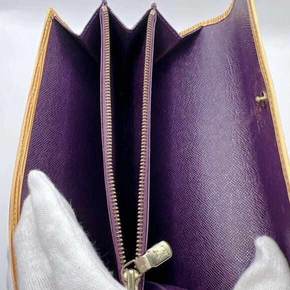 LV Epi Yellow Long Wallet 1996 Spain - Picture 6 of 9